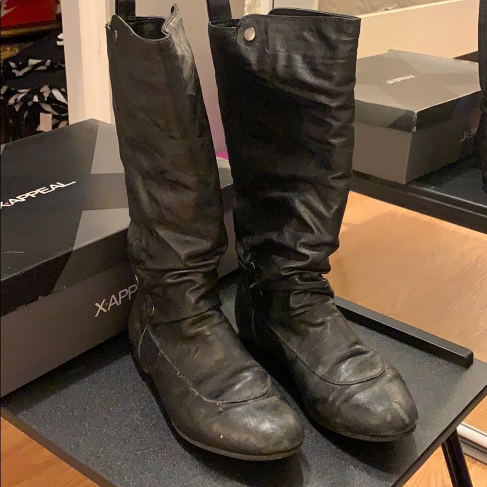 Black boots